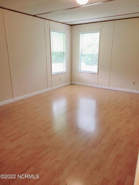 403 Prince Dr, Hubert, NC 28539 photo 11