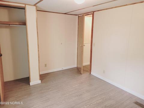 403 Prince Dr, Hubert, NC 28539 photo 9