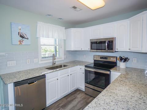426 36th St, Sunset Beach, NC 28468 photo 24
