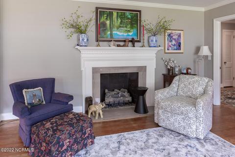 416 E Powell St, Clinton, NC 28328 photo 8