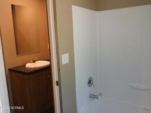 162 Mcarthur St, Hamlet, NC 28345 photo 15
