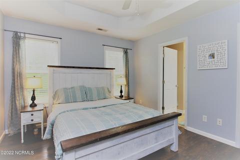 203 E Peyton Pl, Maple Hill, NC 28454 photo 11