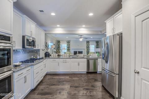 180 Abaco Way, Hampstead, NC 28443 photo 16