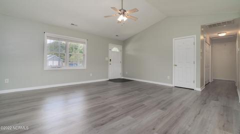 125 Byrum Run, Hubert, NC 28539 photo 8