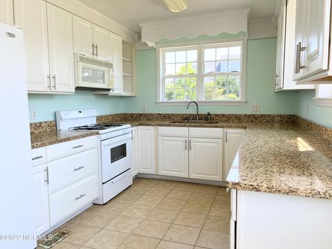 297 Community Rd, Davis, NC 28524 photo 6