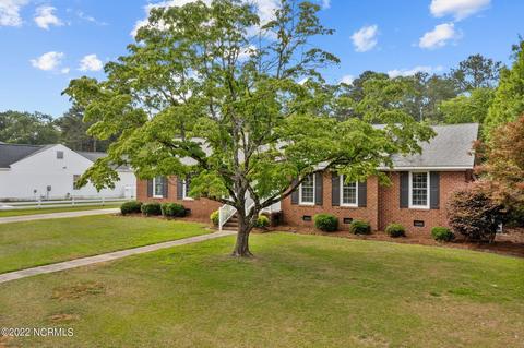 2210 Rustic Cir, Kinston, NC 28504 photo 4