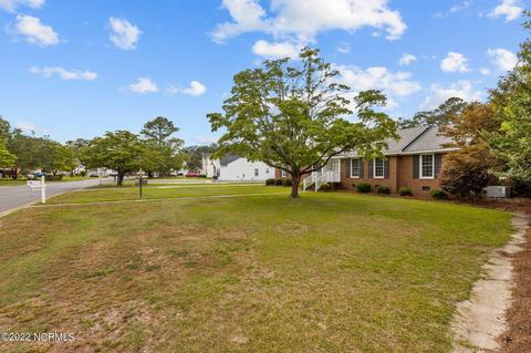 2210 Rustic Cir, Kinston, NC 28504 photo 9