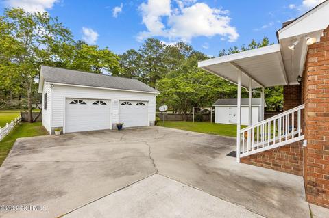 2210 Rustic Cir, Kinston, NC 28504 photo 11