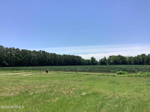 4983 Sharp Point Rd, Fountain, NC 27829 photo 1