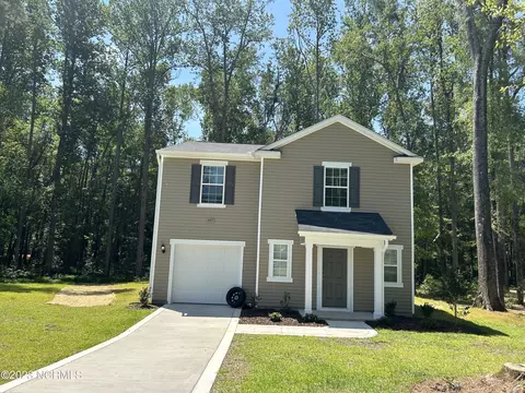 433 Century Ln, Cameron, NC 28326