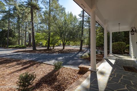 17 Pinewild Dr, Pinehurst, NC 28374 photo 6