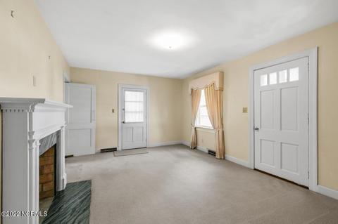 1104 Corbett Ave NE, Wilson, NC 27893 photo 4