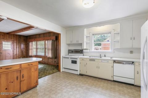1104 Corbett Ave NE, Wilson, NC 27893 photo 8