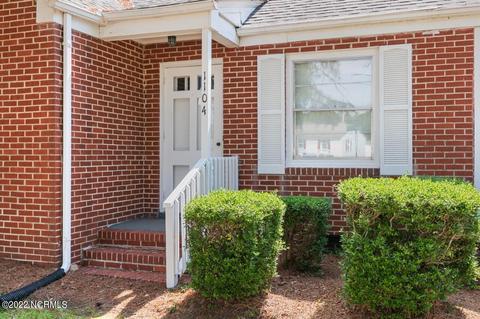 1104 Corbett Ave NE, Wilson, NC 27893 photo 3