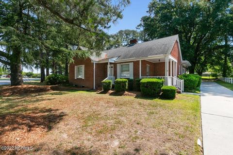 1104 Corbett Ave NE, Wilson, NC 27893 photo 2