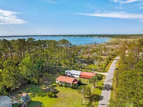 288 Shell Hill Rd, Sea Level, NC 28577 photo 2