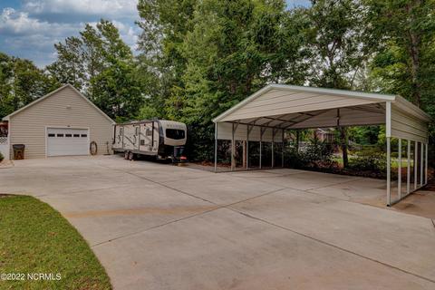 521 N Line Dr, Hampstead, NC 28443 photo 15