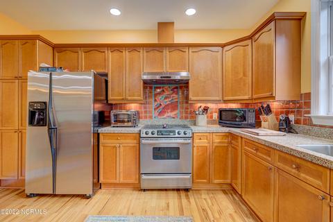 521 N Line Dr, Hampstead, NC 28443 photo 29