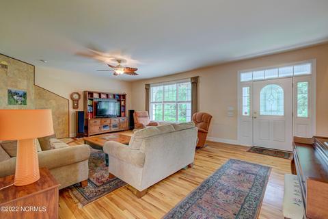 521 N Line Dr, Hampstead, NC 28443 photo 32