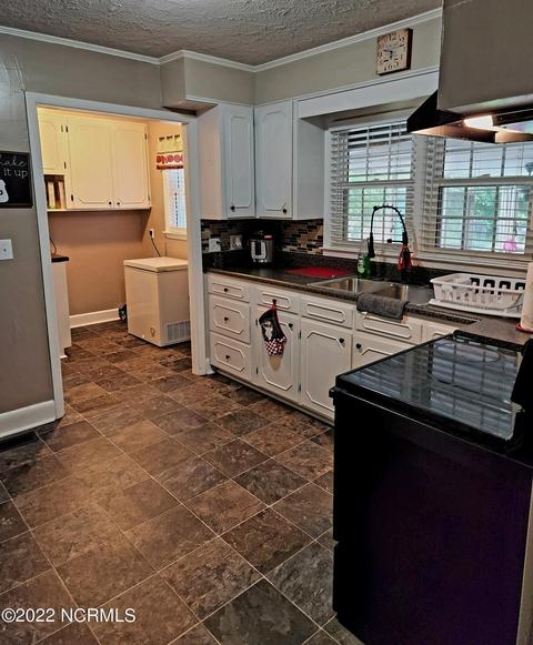 121 Hunter St, Wallace, NC 28466 photo 6