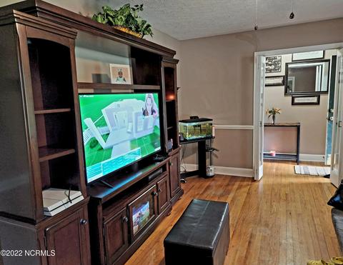 121 Hunter St, Wallace, NC 28466 photo 4
