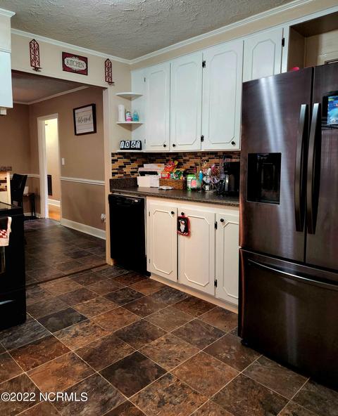 121 Hunter St, Wallace, NC 28466 photo 8