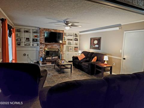 121 Hunter St, Wallace, NC 28466 photo 10