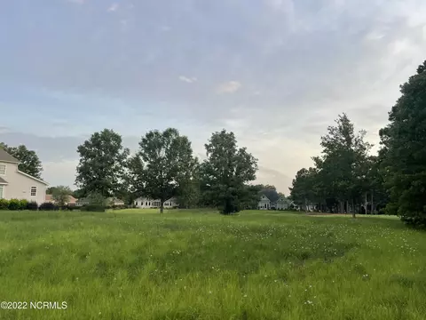 193 Legacy Woods Dr, Wallace, NC 28466