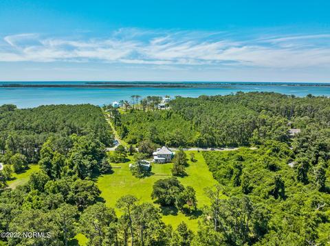 591 Pigott Rd, Gloucester, NC 28528 photo 2