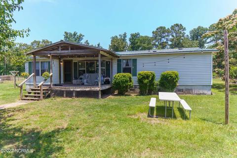 176 Dails Ln, Richlands, NC 28574 photo 1