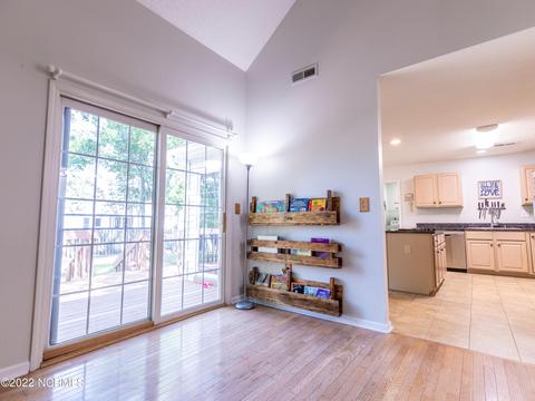323 Masters Ln, Hampstead, NC 28443 photo 12