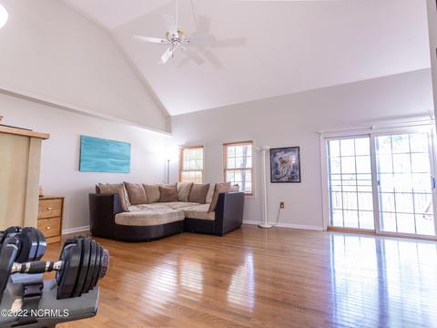 323 Masters Ln, Hampstead, NC 28443 photo 25
