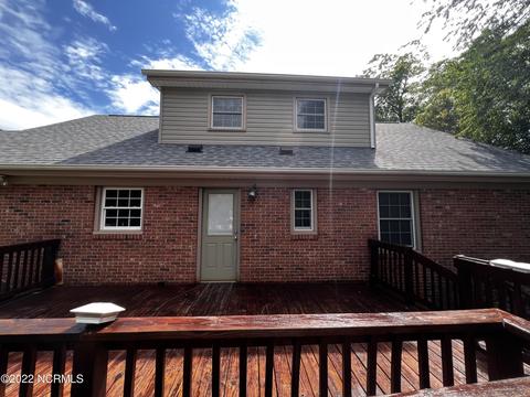 103 Badger Ct, Clinton, NC 28328 photo 12