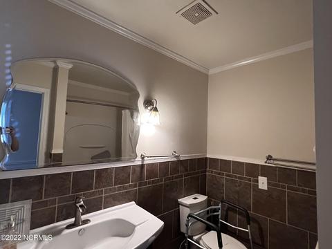 103 Badger Ct, Clinton, NC 28328 photo 6
