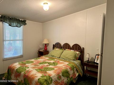614 Creek Dr, Hampstead, NC 28443 photo 12