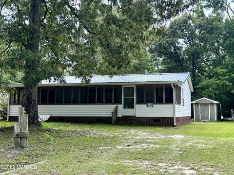 614 Creek Dr, Hampstead, NC 28443 photo 1