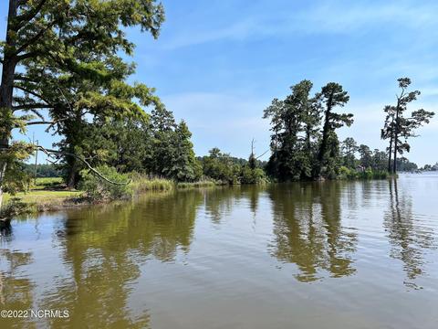 659 St Clair Creek Rd, Bath, NC 27808 photo 8
