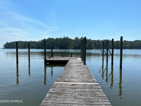 659 St Clair Creek Rd, Bath, NC 27808 photo 5