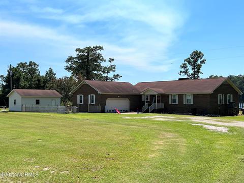 659 St Clair Creek Rd, Bath, NC 27808 photo 1