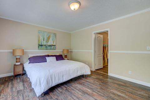 535 Groves Point Dr, Hampstead, NC 28443 photo 22
