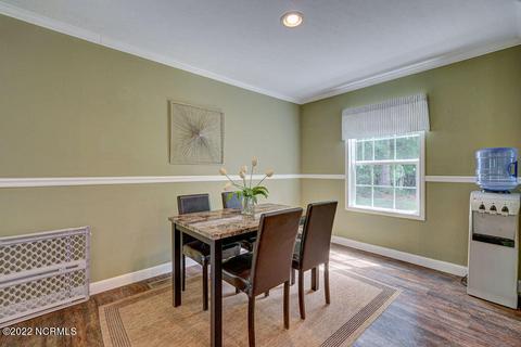 535 Groves Point Dr, Hampstead, NC 28443 photo 10