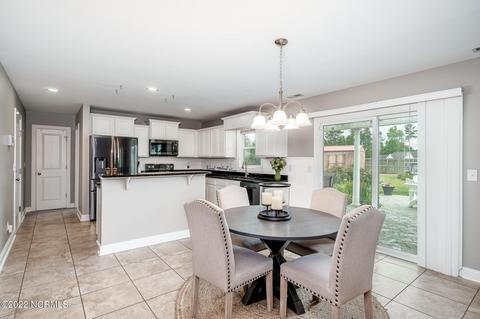 103 Forerunner Ct, New Bern, NC 28562 photo 12