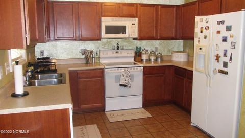 208 Bobwhite Rd, Hubert, NC 28539 photo 16