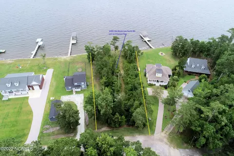1099 Hardison Lee Farm Rd, Arapahoe, NC 28510