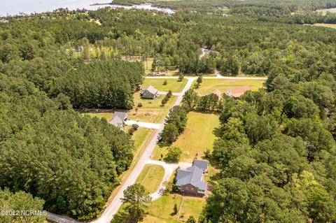 81 Bayview Dr, Merritt, NC 28556