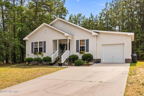 111 Masters Way, Pinebluff, NC 28373 photo 1