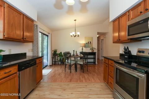 35 Sandhills Cir, Pinehurst, NC 28374 photo 10
