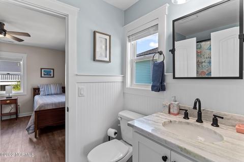 418 37th St, Sunset Beach, NC 28468 photo 16