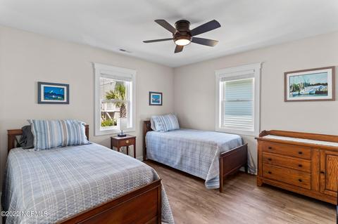 418 37th St, Sunset Beach, NC 28468 photo 14