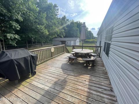7041 Windy Ct E, Bailey, NC 27807 photo 3